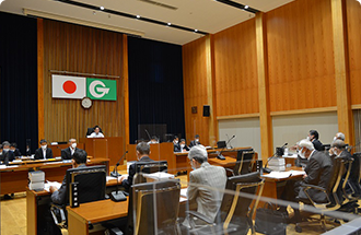 朝日村議会の様子