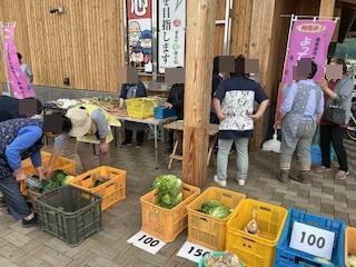 よってきましょっぷでの買い物風景